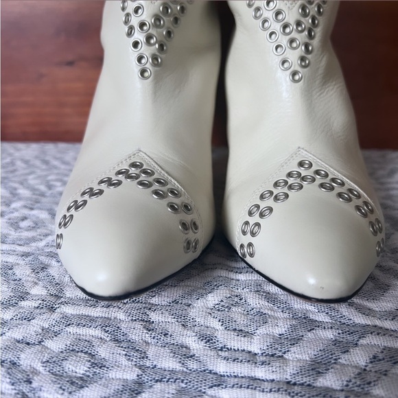 ISABEL MARANT “Lahia” White Eyelet Leather Calf High Heeled Boots Size 7 - Picture 9 of 11